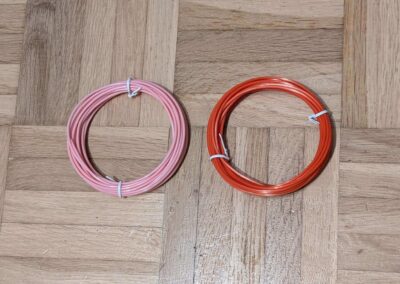 FreeSculpt PLA Filament Set rot und pink in Nahaufnahme